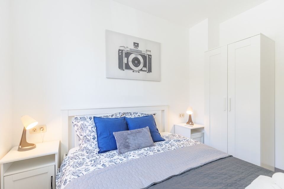 Guest bedroom 1