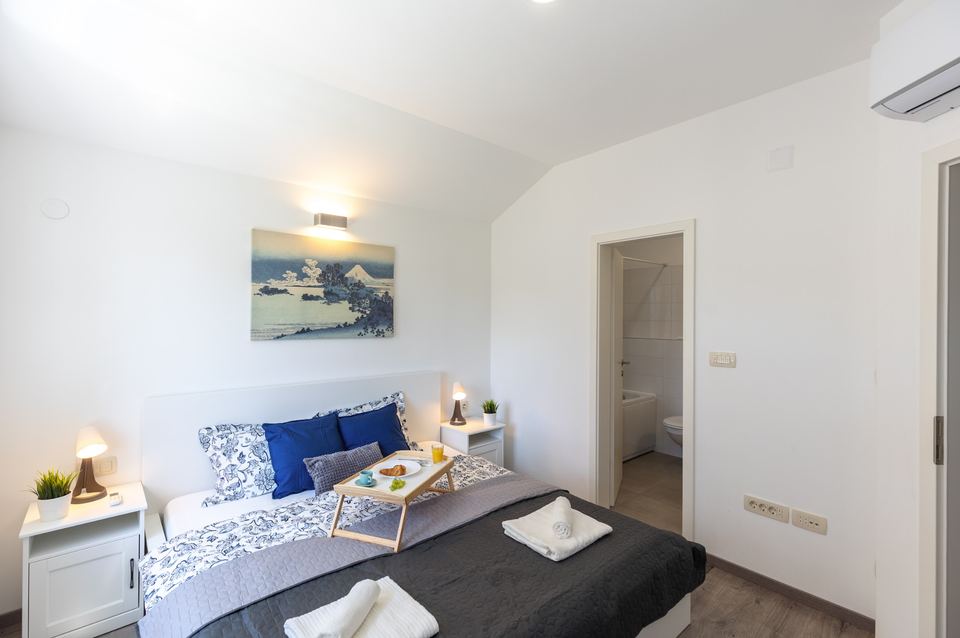 Main bedroom